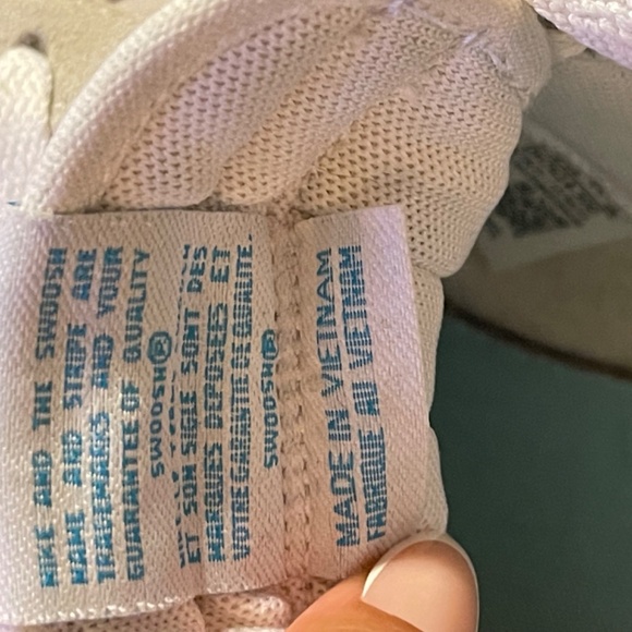 Nike Dunk Low SE Barber Shop Grey Gold Hair clip - Picture 10 of 12